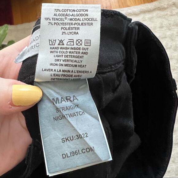 DL1961 Mara Straight Leg Jeans in Nightwatch Black - Picture 8 of 8